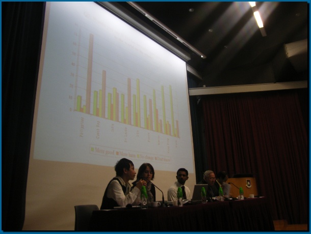 602x451 pixels (66K)